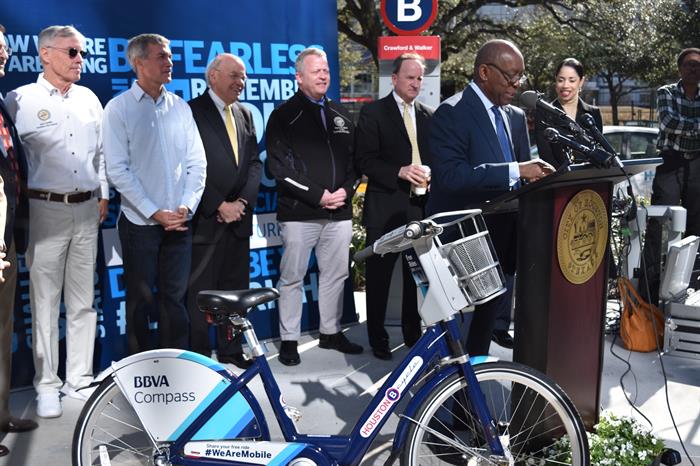 Mayor Turner at Crawford Island Ribbon CUtting Mayor Turner at Crawford Island Ribbon CUtting